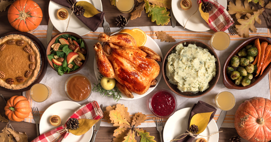 Thanksgiving table